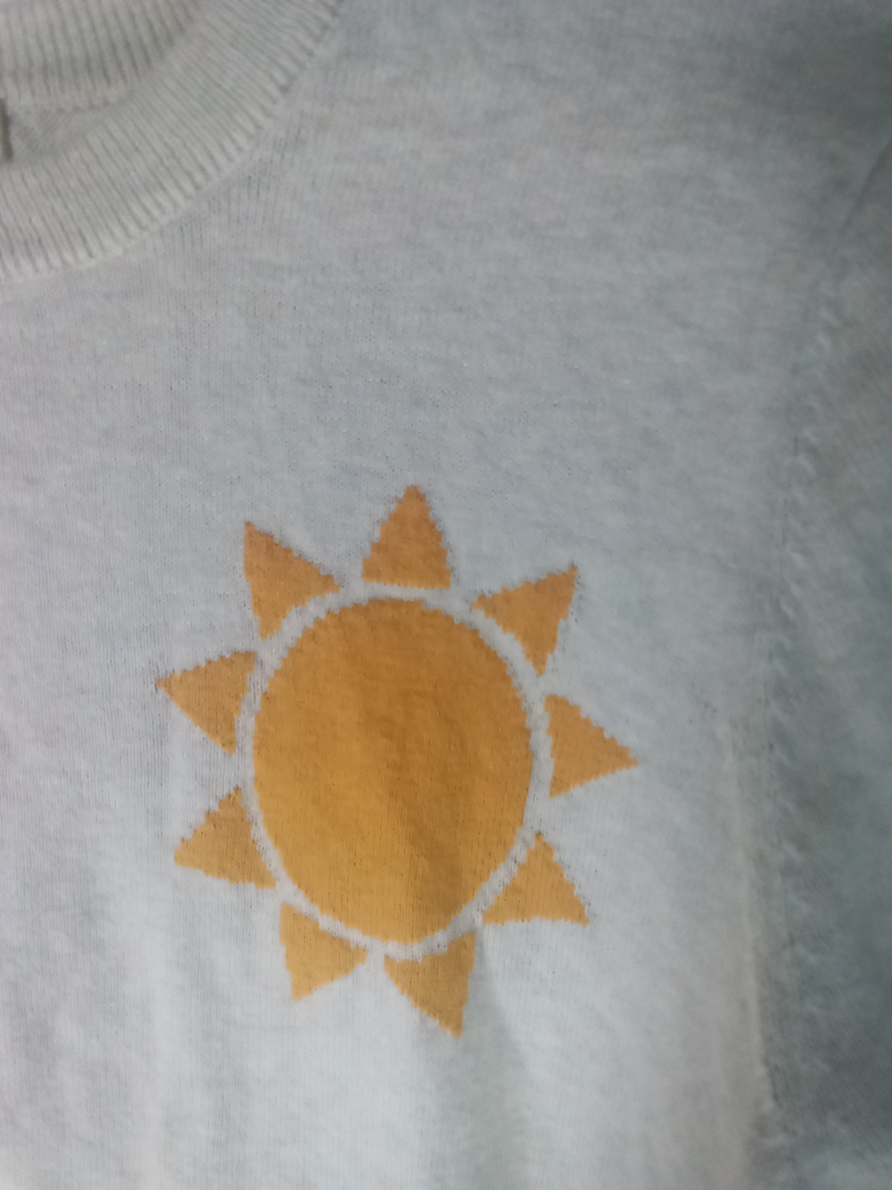 Marine Layer Kai Icon Sweater Oatmeal Yellow Sun Motif - Picture 7 of 9